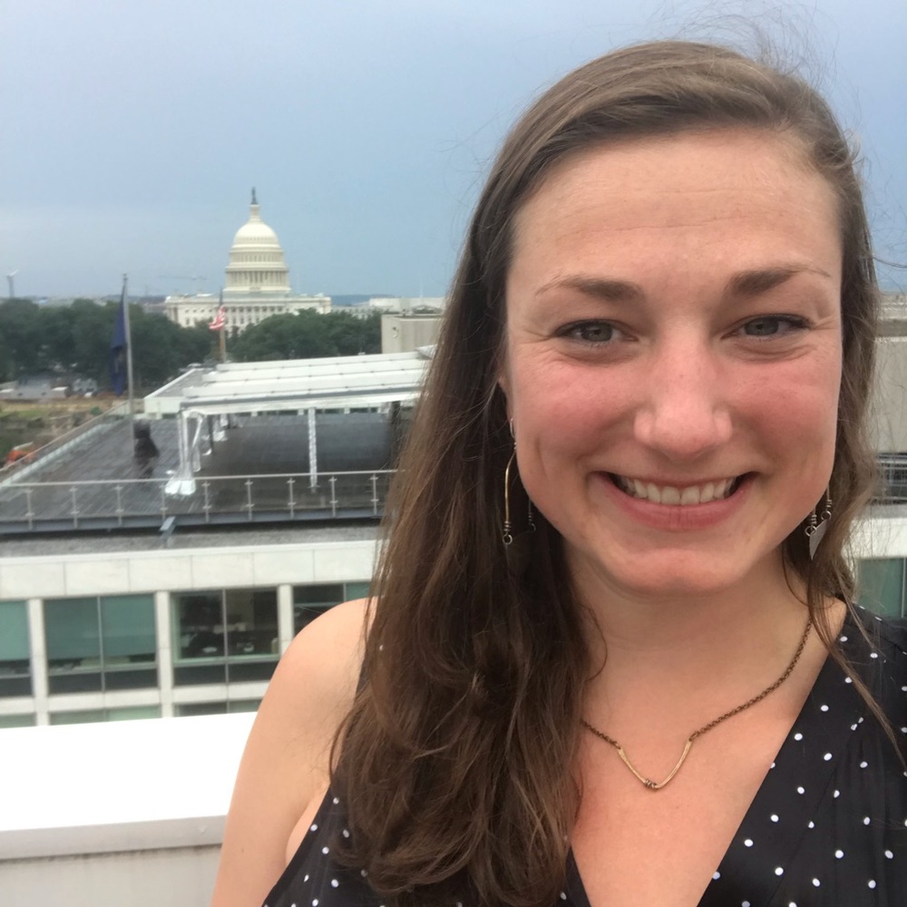 Meet your Posher, Stephanie